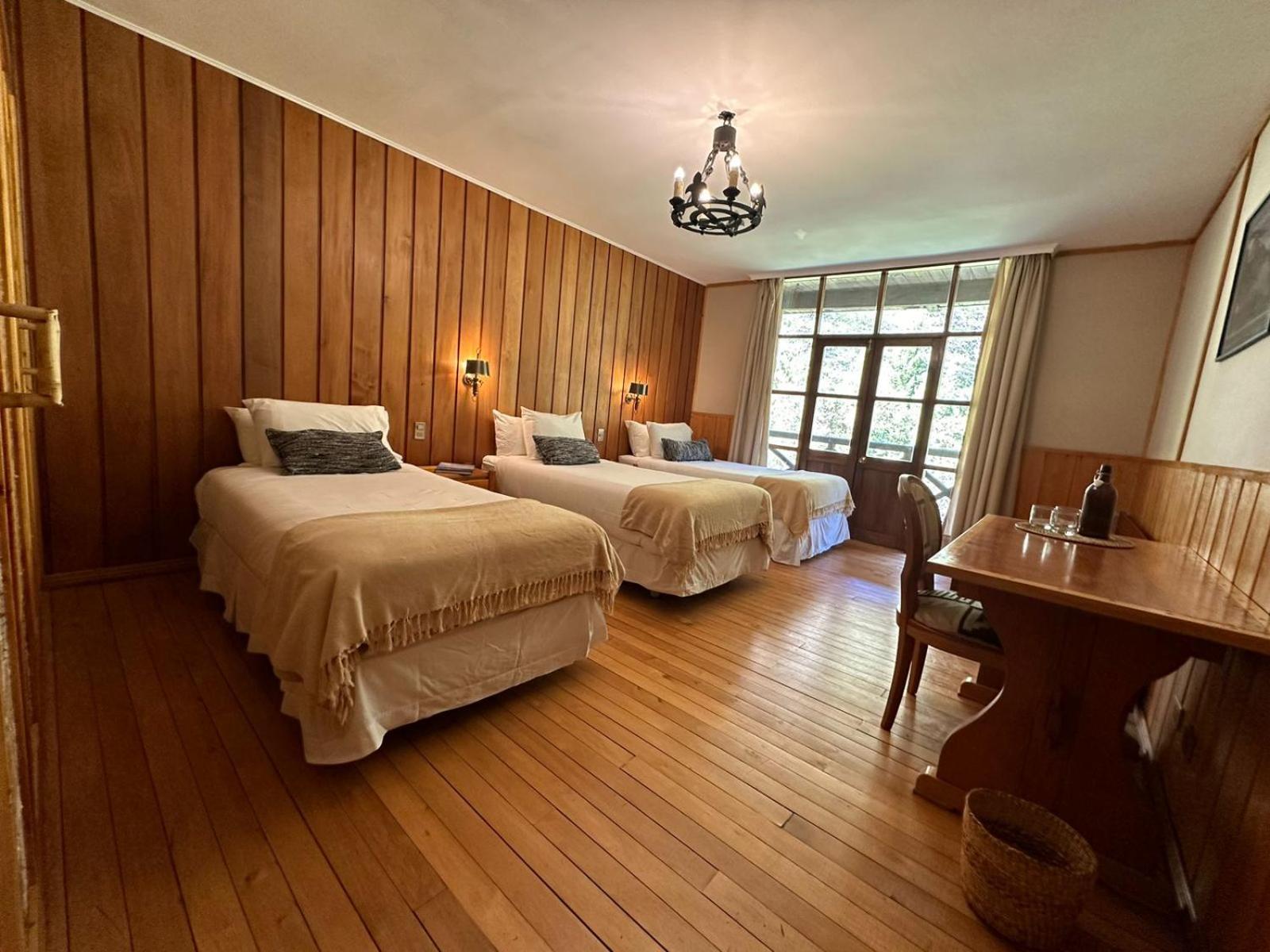 Mitico Puelo Lodge Las Gualas Екстериор снимка