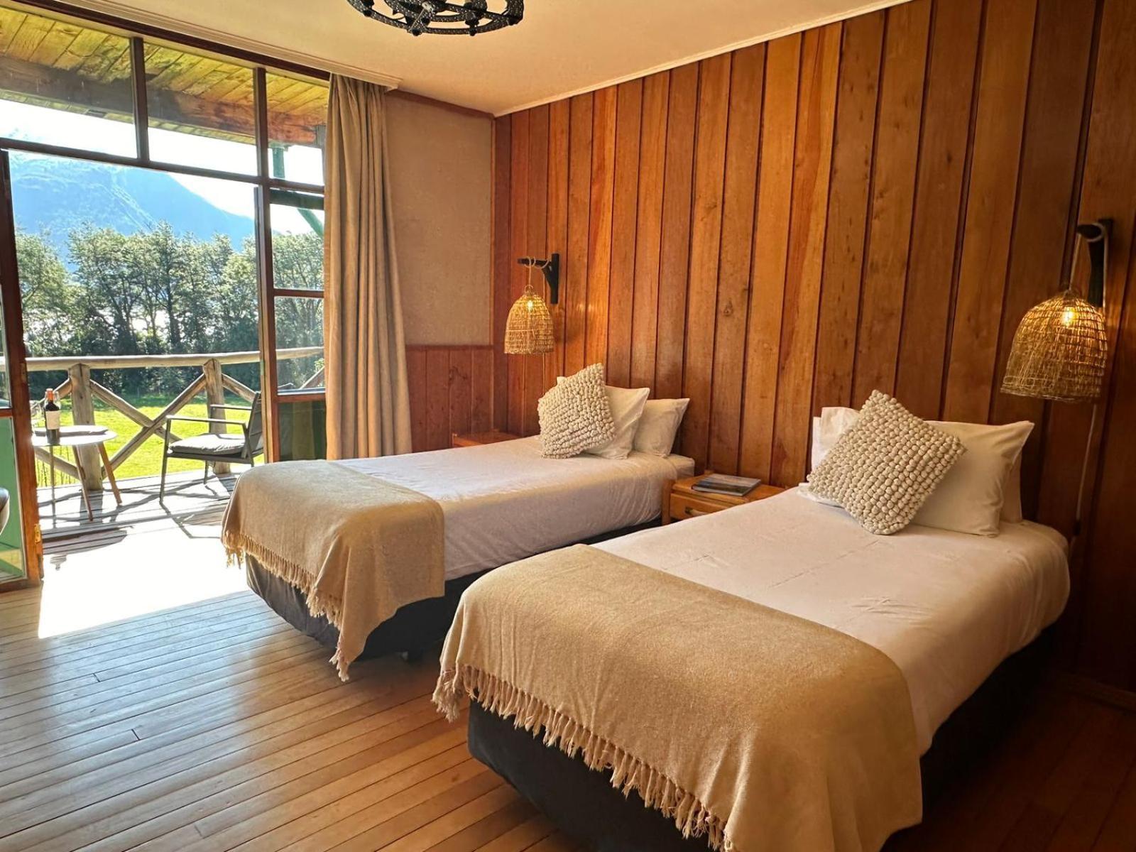 Mitico Puelo Lodge Las Gualas Екстериор снимка