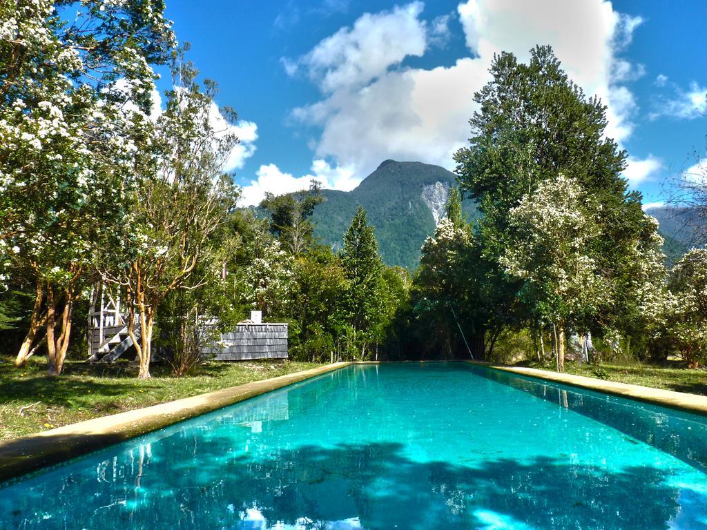 Mitico Puelo Lodge Las Gualas Екстериор снимка