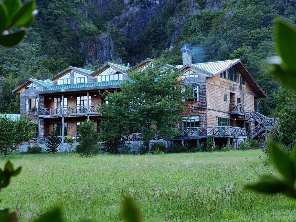 Mitico Puelo Lodge Las Gualas Екстериор снимка